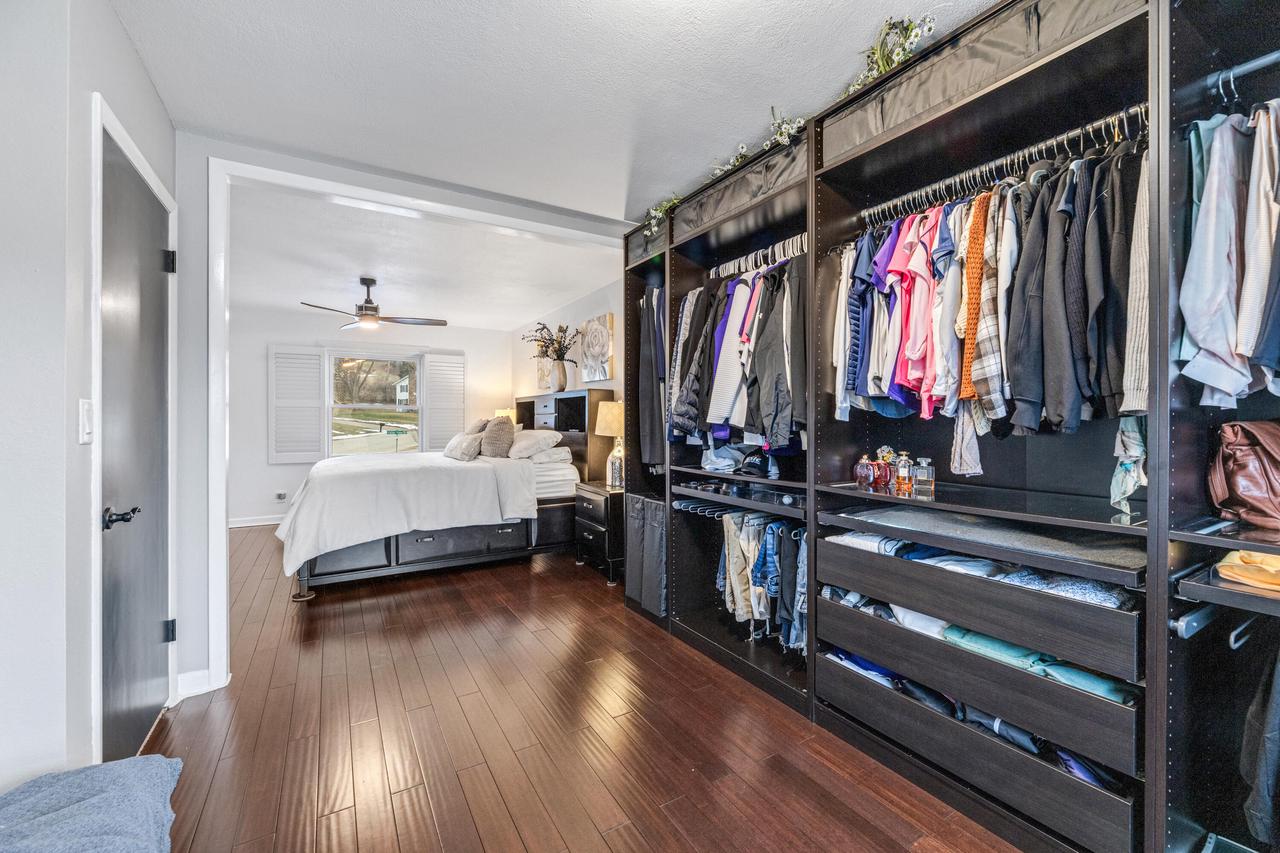 1628 Valley View DRIVE