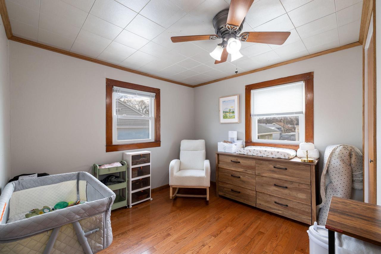 235 9th AVENUE SOUTH South