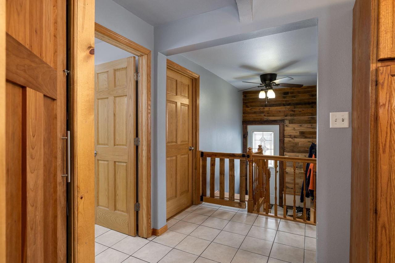 235 9th AVENUE SOUTH South