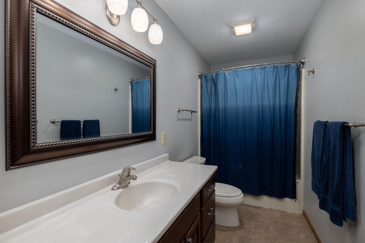 W7945 Vermeer STREET