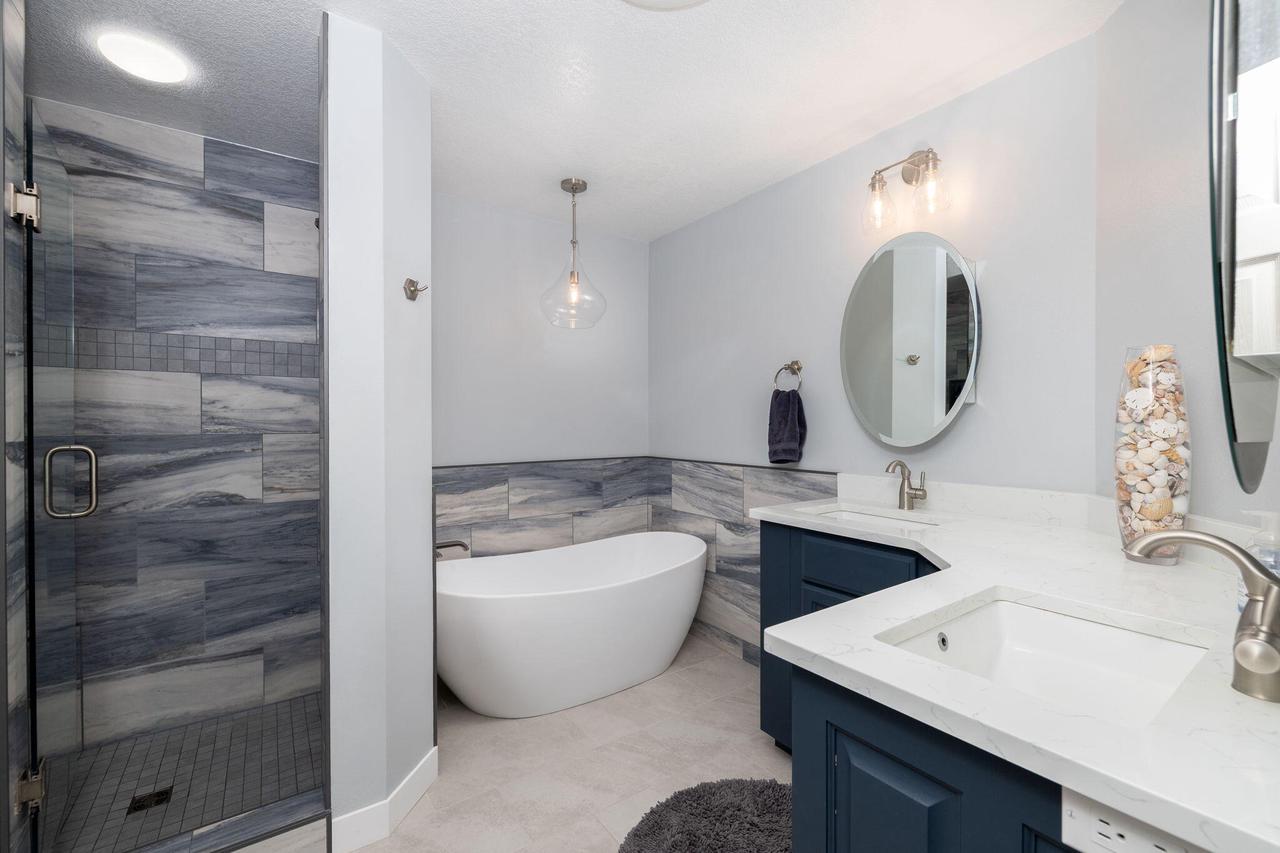 404 Gillette STREET B