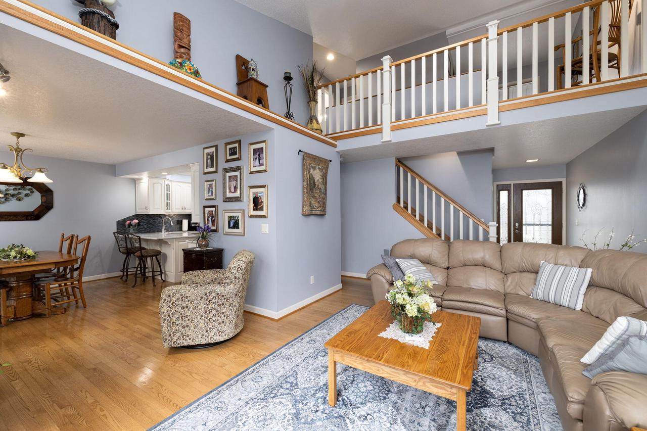 404 Gillette STREET B