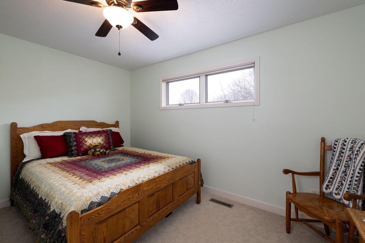 404 Gillette STREET B