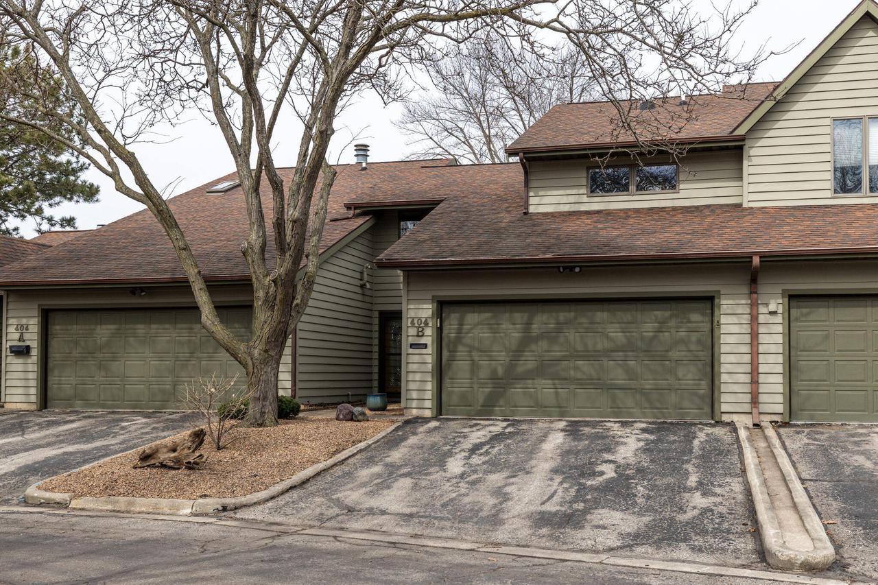 404 Gillette STREET B