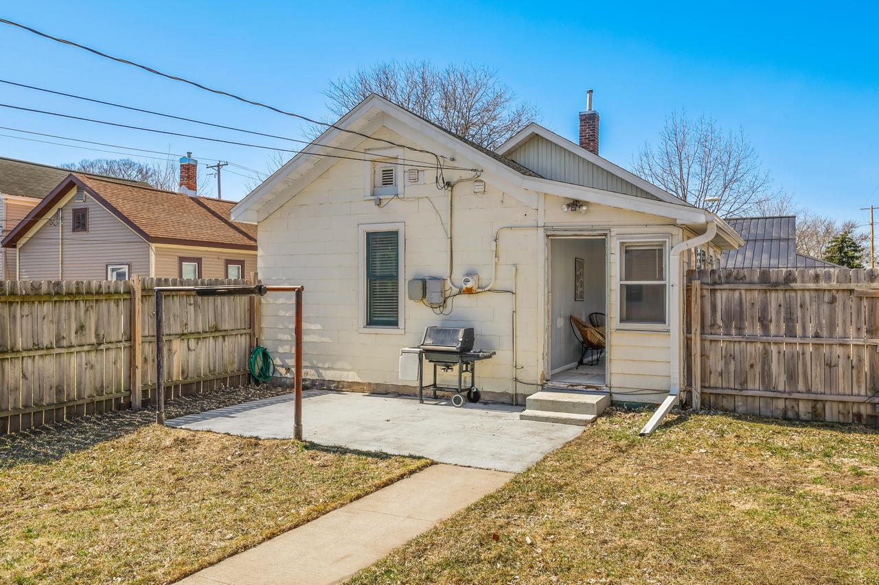 1303 6th STREET SOUTH South