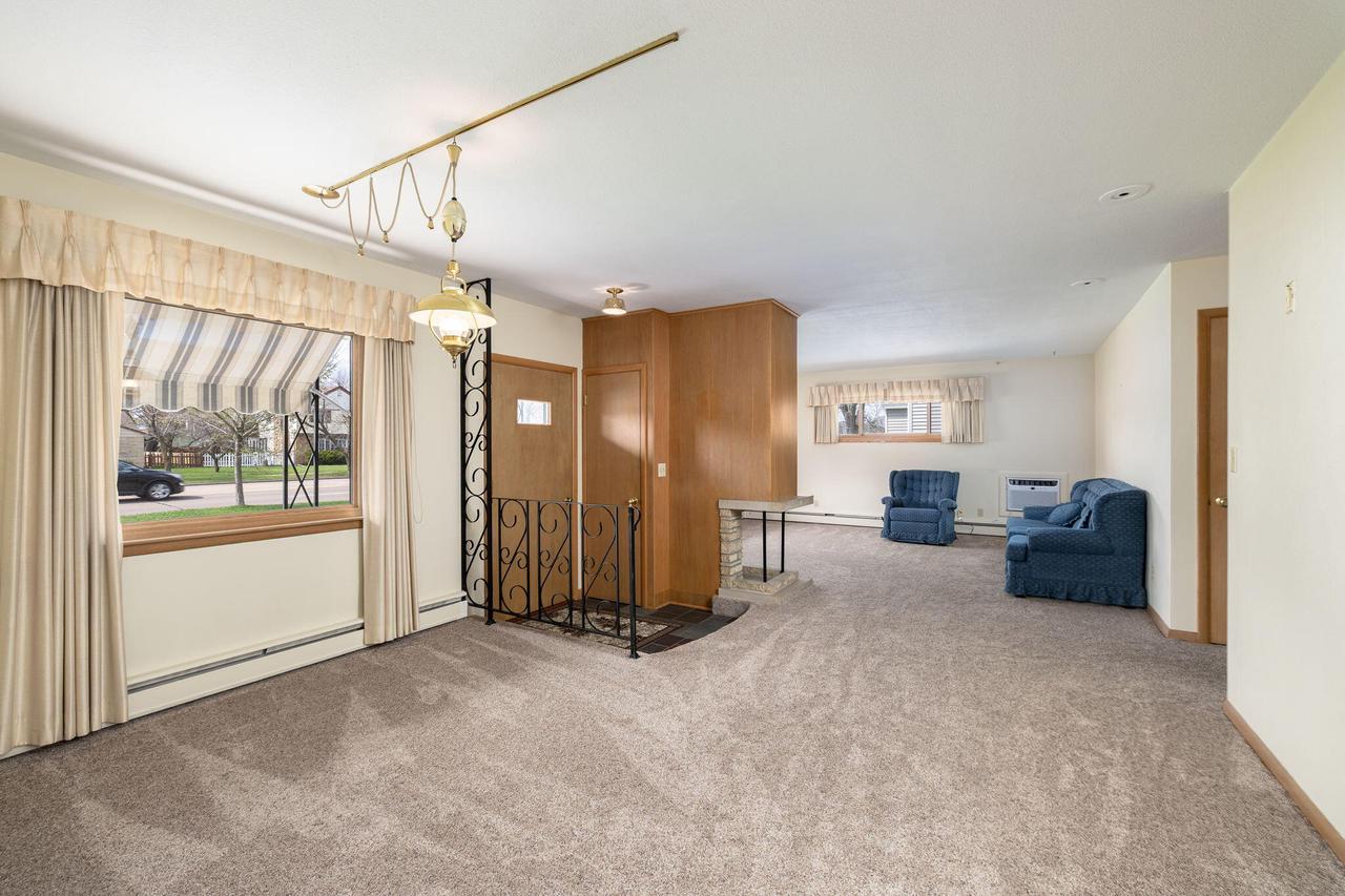 1119 Losey BOULEVARD SOUTH South