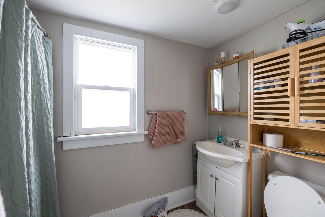 1306 Charles STREET 1308