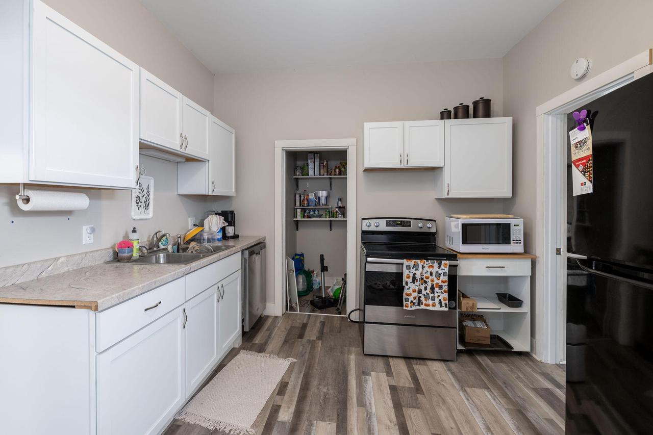 1306 Charles STREET 1308