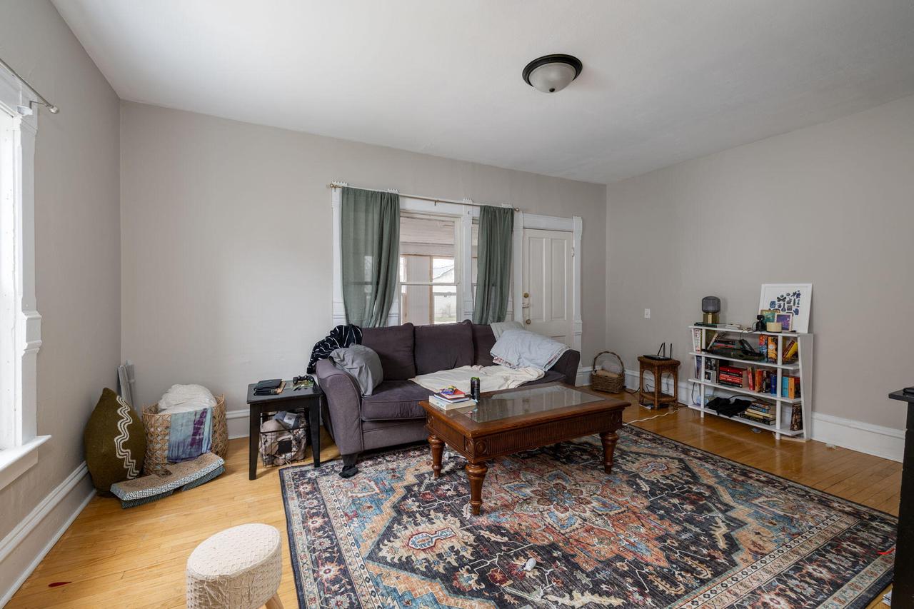 1306 Charles STREET 1308