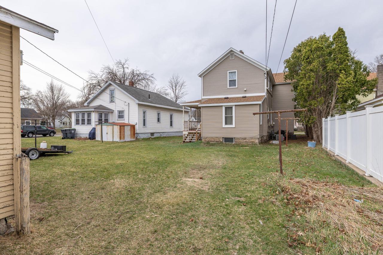 1306 Charles STREET 1308