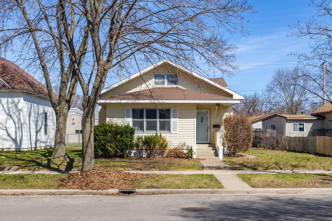 1425 Redfield STREET