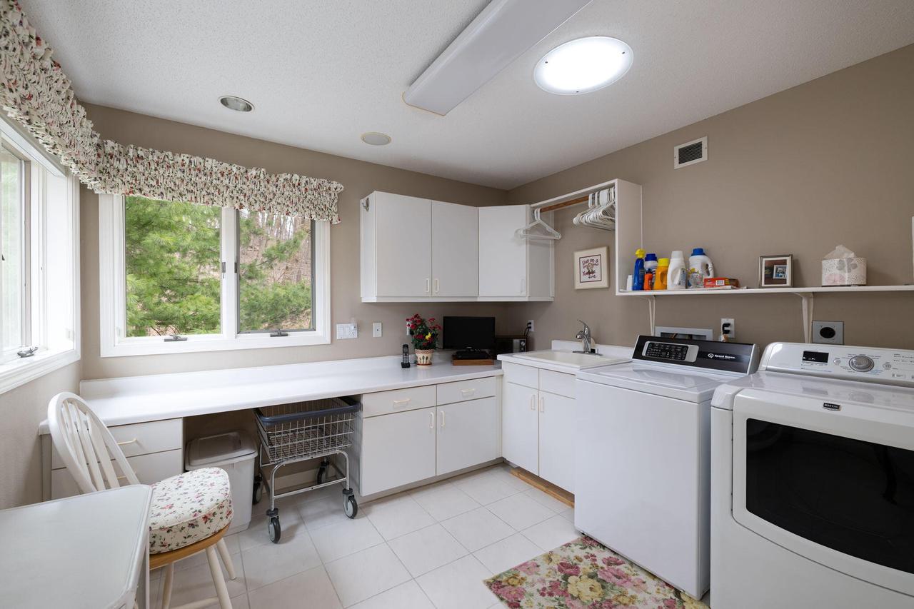 430 Larkspur LANE EAST East