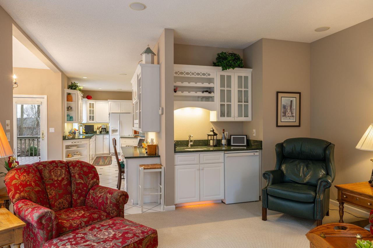 430 Larkspur LANE EAST East