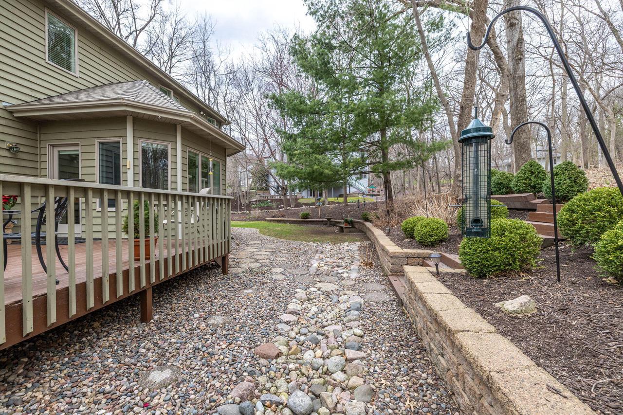 430 Larkspur LANE EAST East