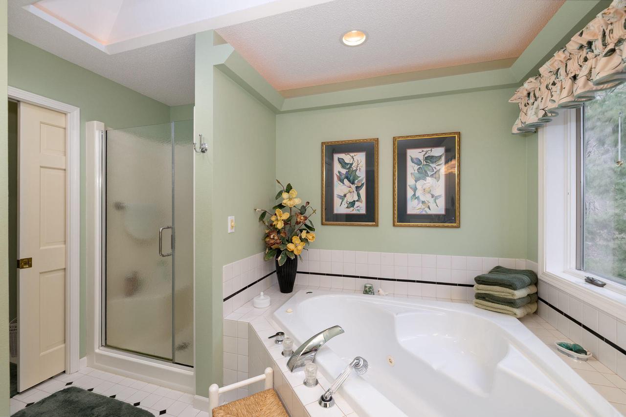 430 Larkspur LANE EAST East