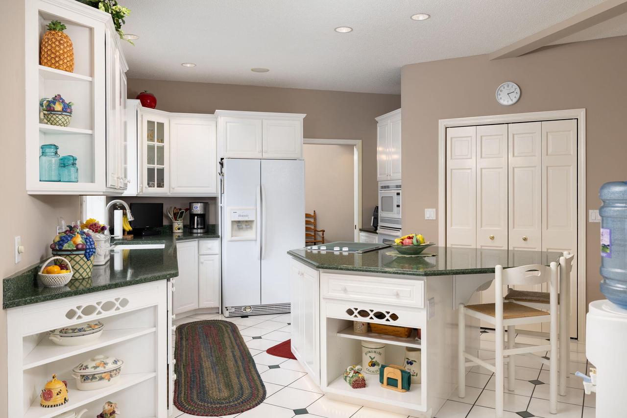 430 Larkspur LANE EAST East