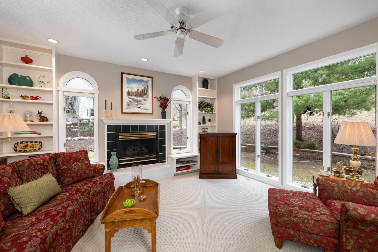 430 Larkspur LANE EAST East