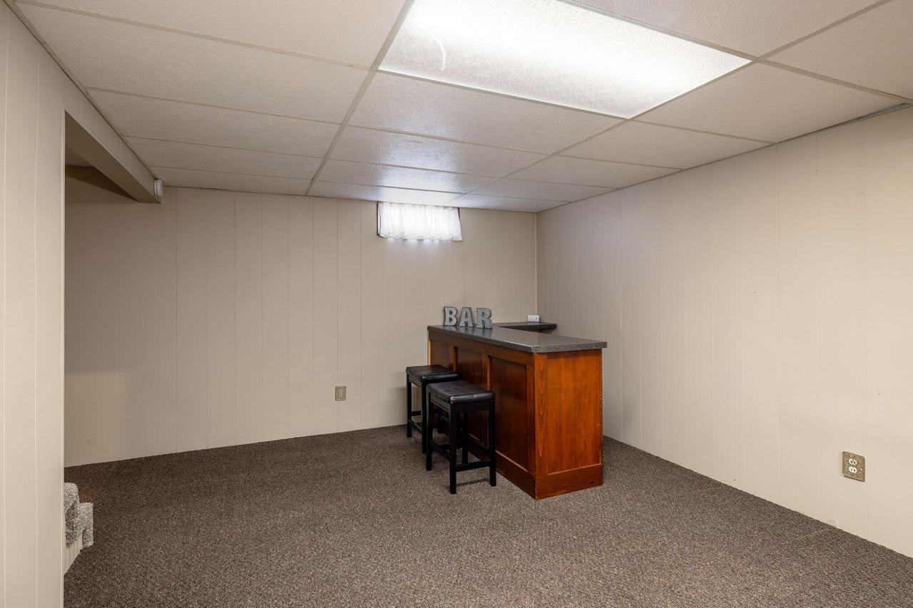 306 Neitzel DRIVE