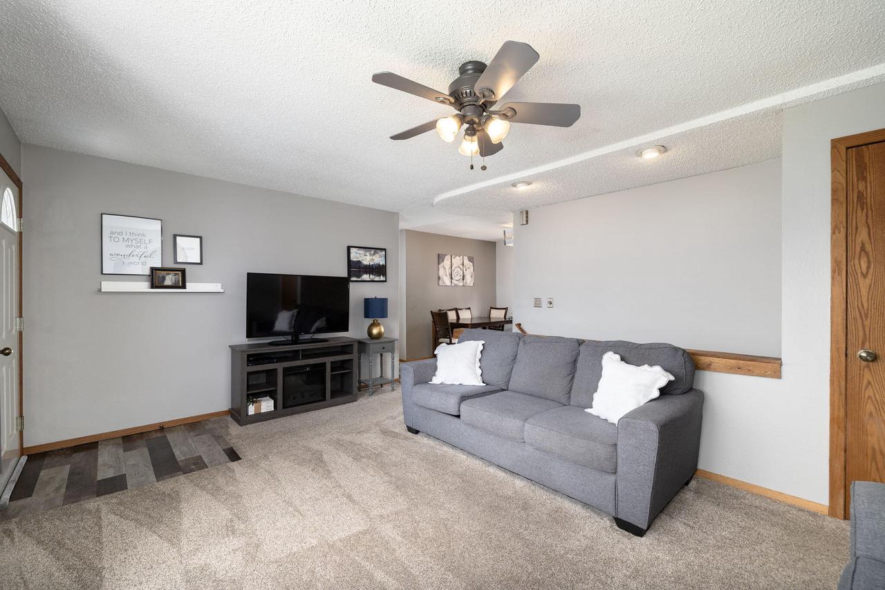 306 Neitzel DRIVE