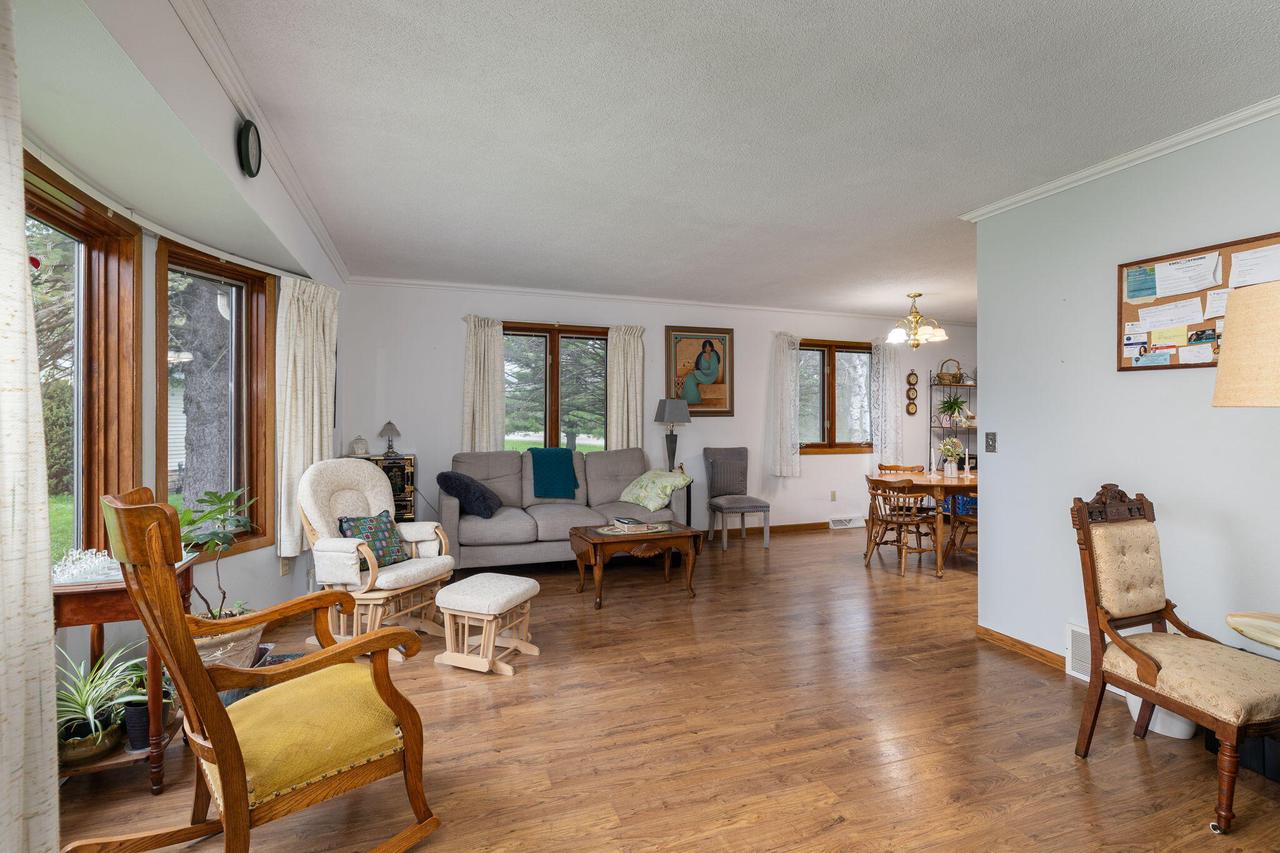 811 Sprague STREET 1