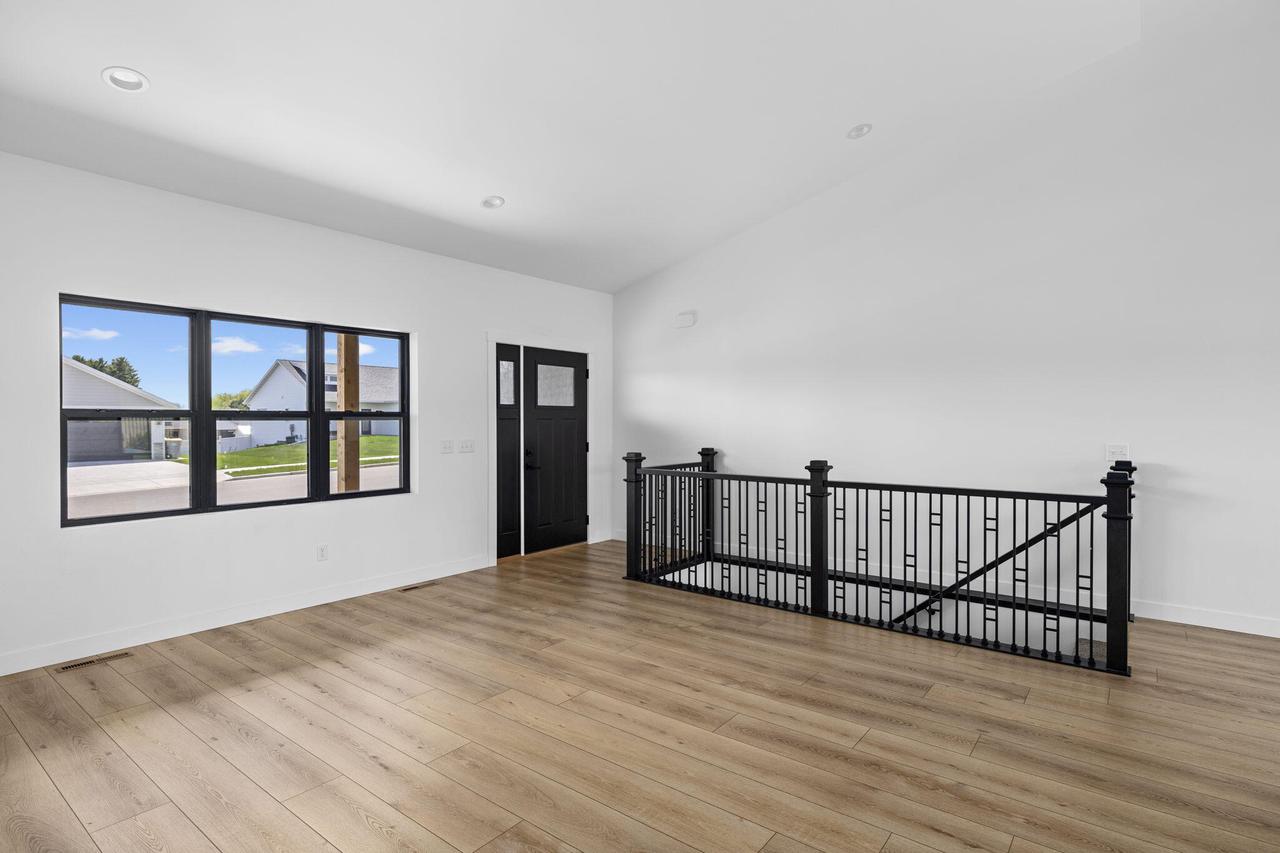 269 Weston ROAD