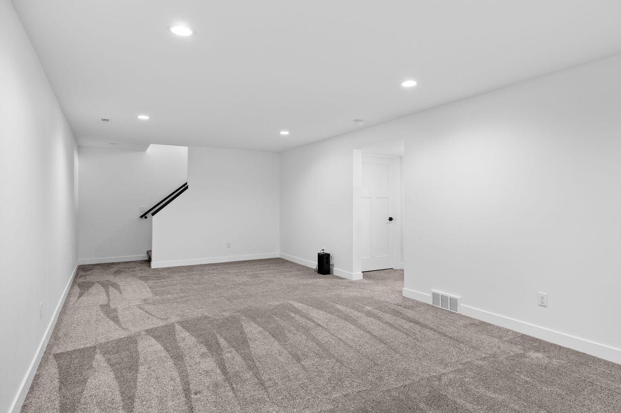 269 Weston ROAD