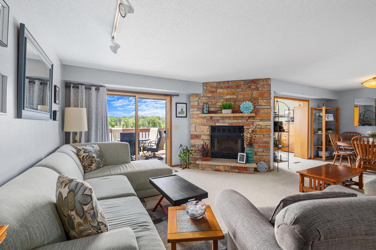3328 Bayside COURT