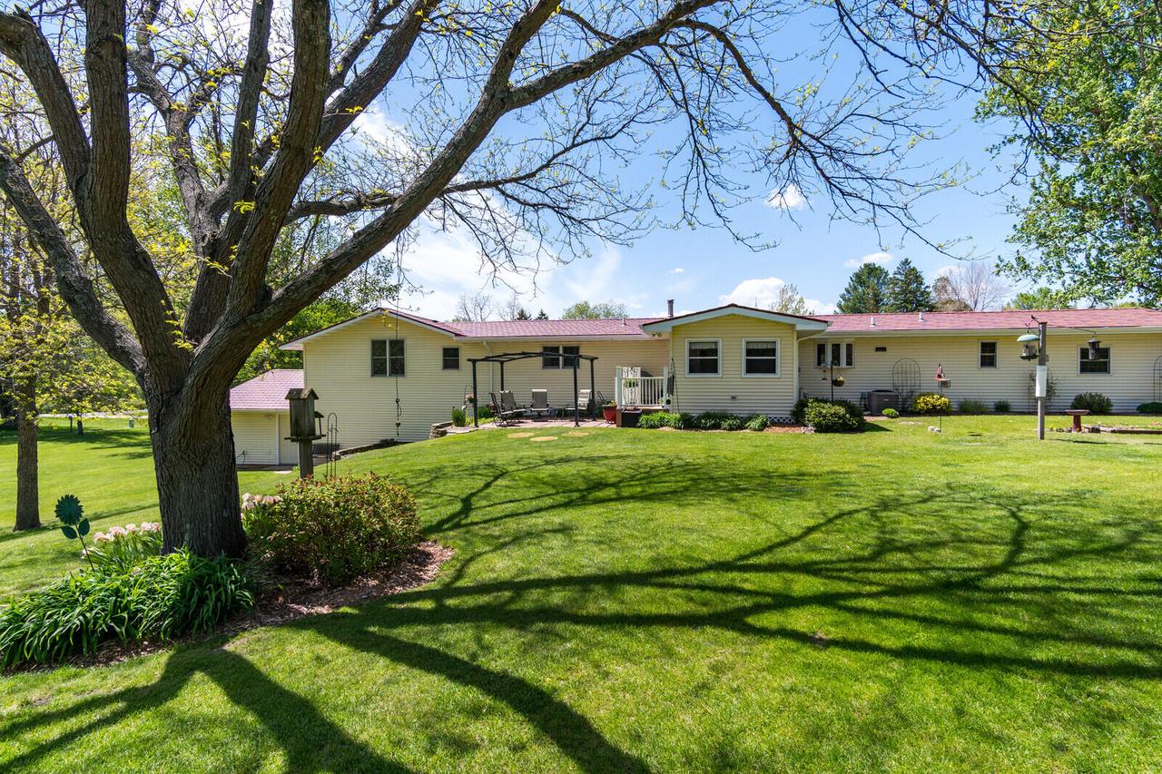 N3690 Lux LANE
