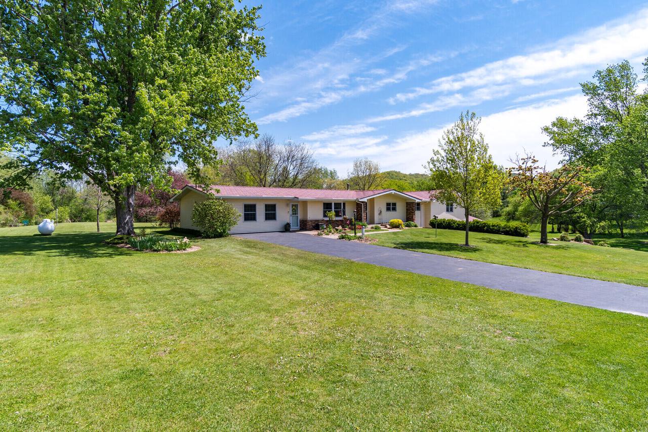 N3690 Lux LANE