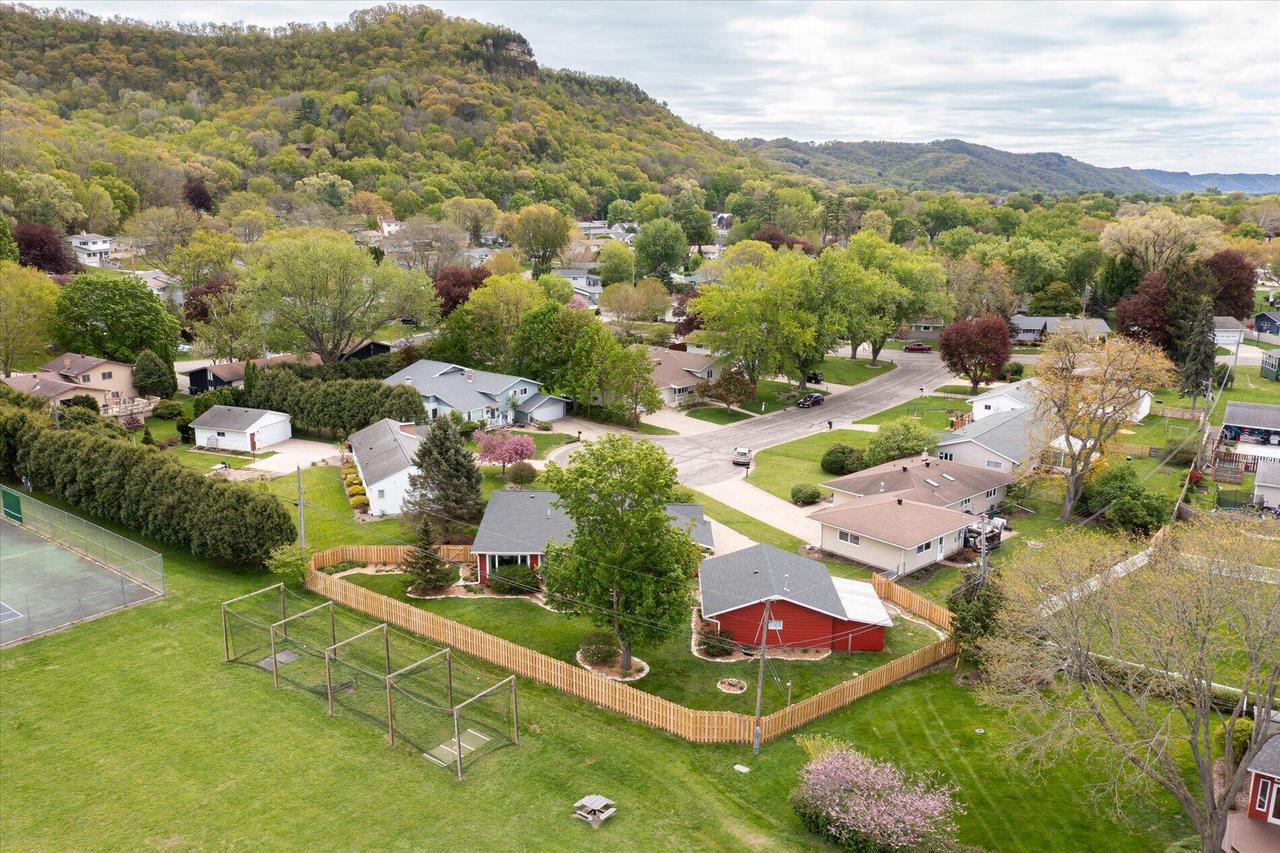 1102 Nancy COURT
