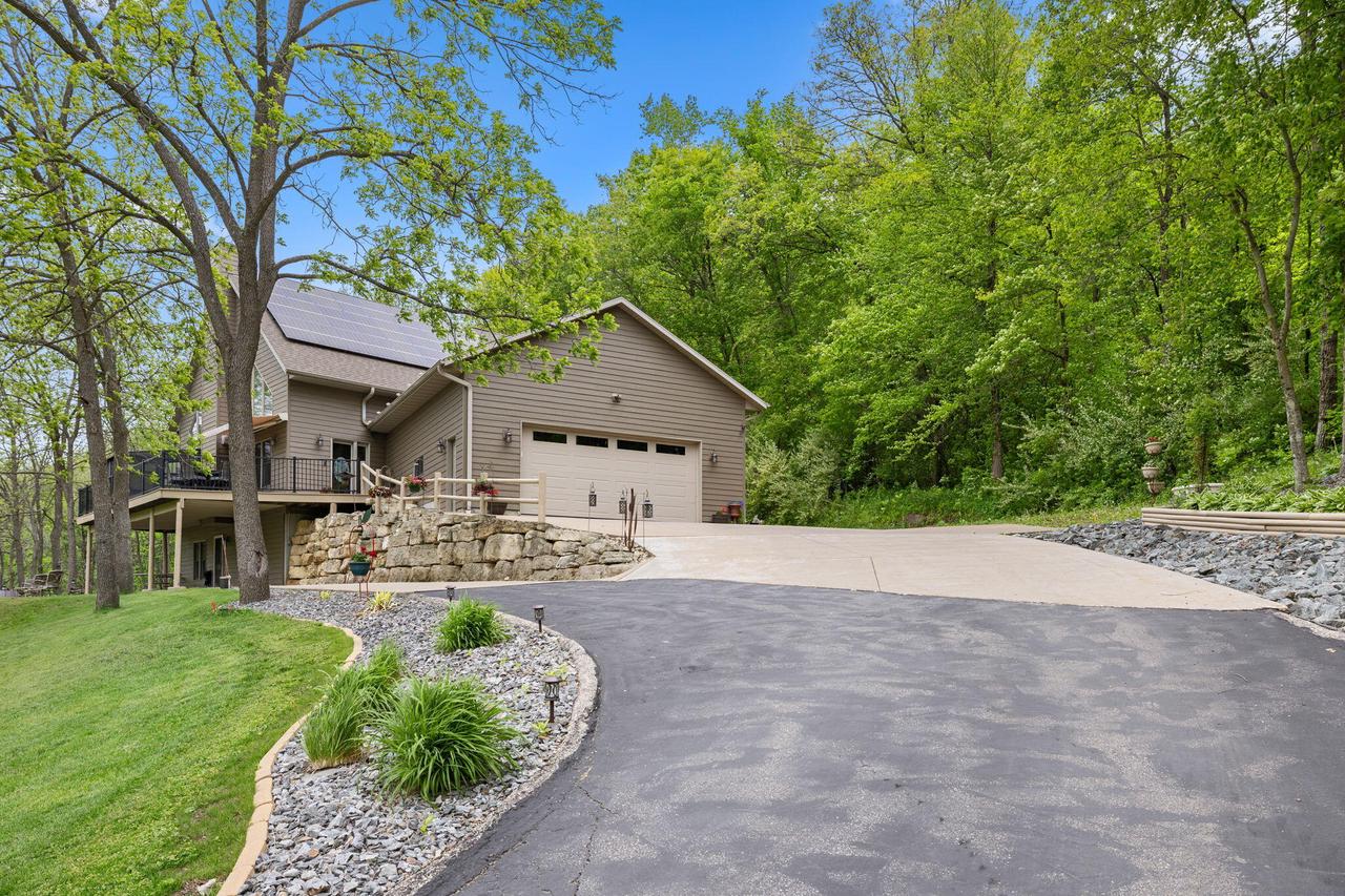 N124 Cedar Hills LANE