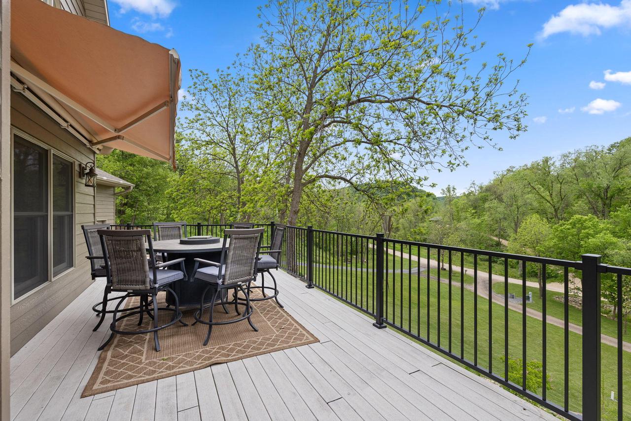 N124 Cedar Hills LANE