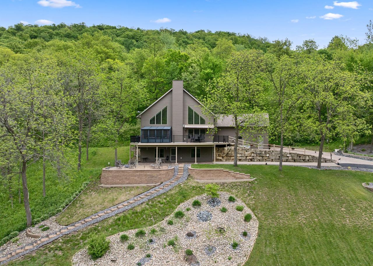 N124 Cedar Hills LANE