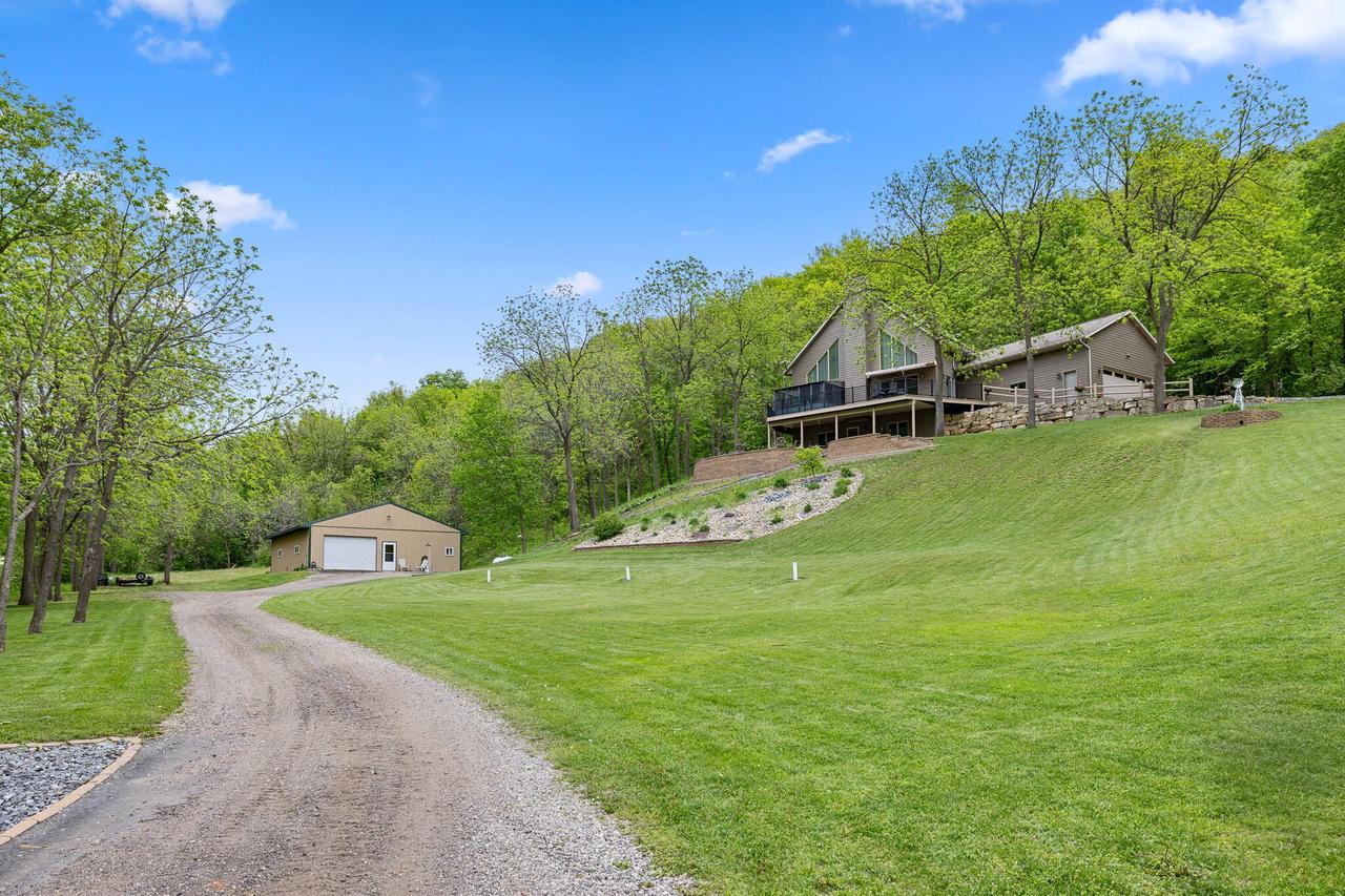 N124 Cedar Hills LANE