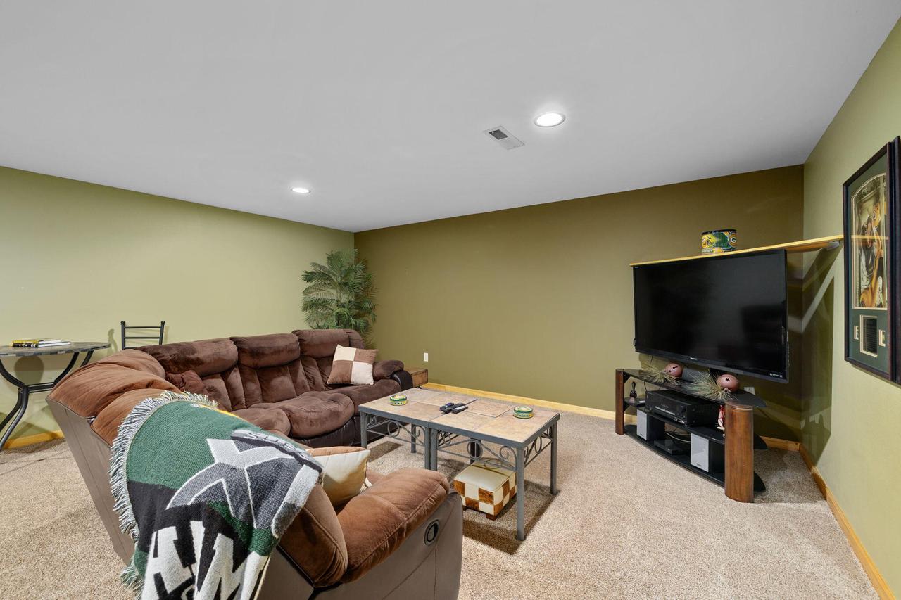 N124 Cedar Hills LANE