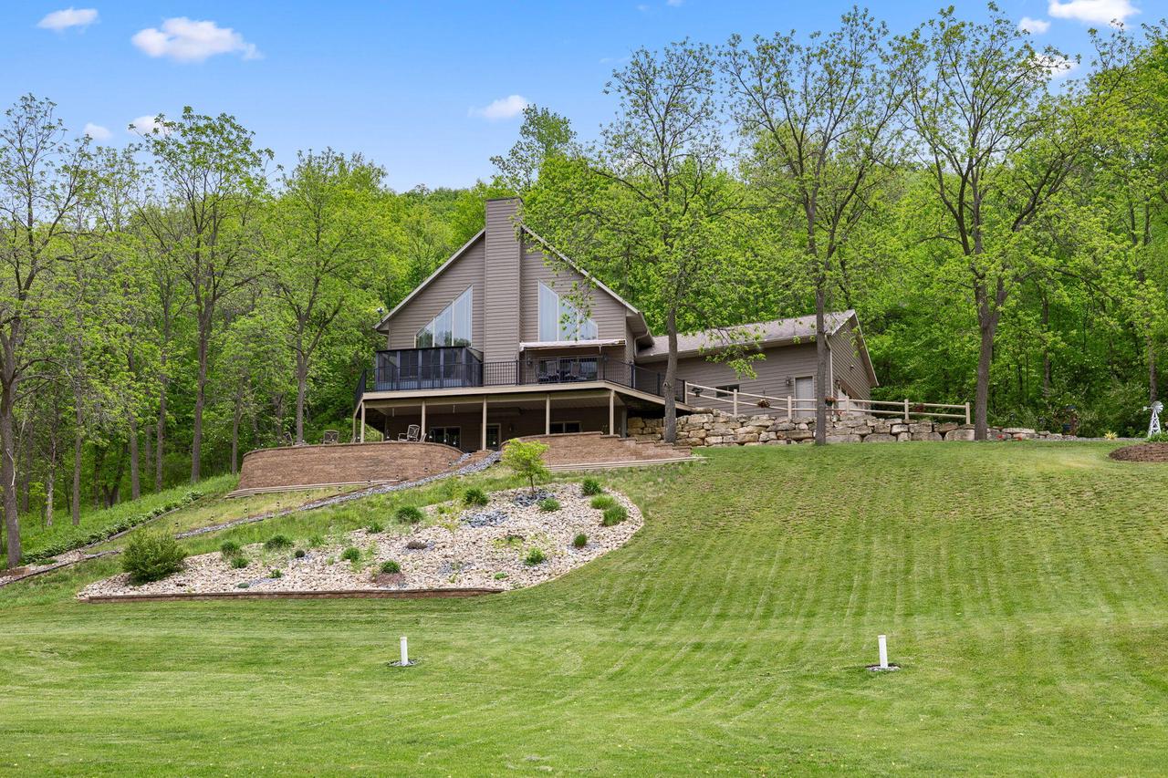 N124 Cedar Hills LANE