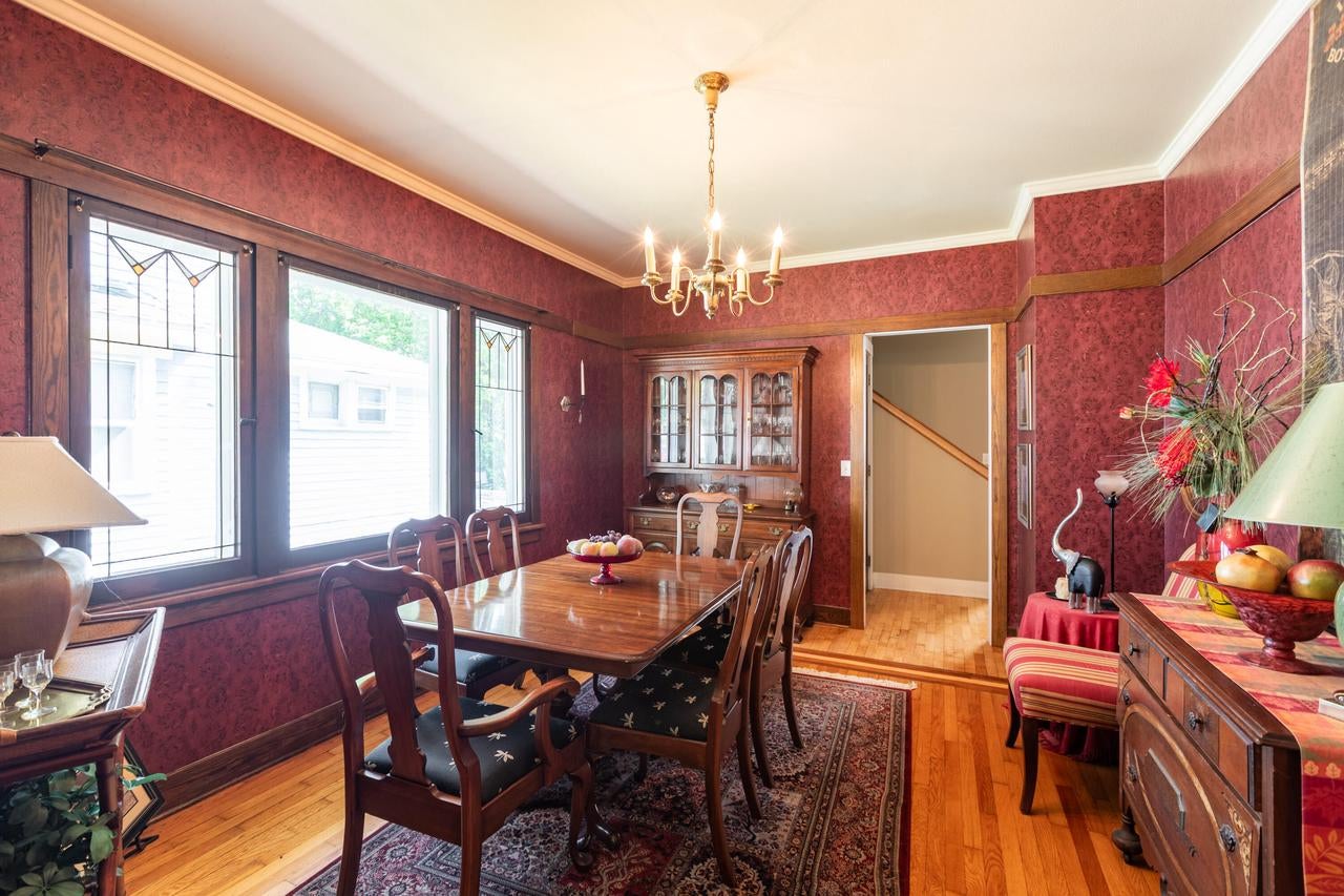 127 19th STREET S S