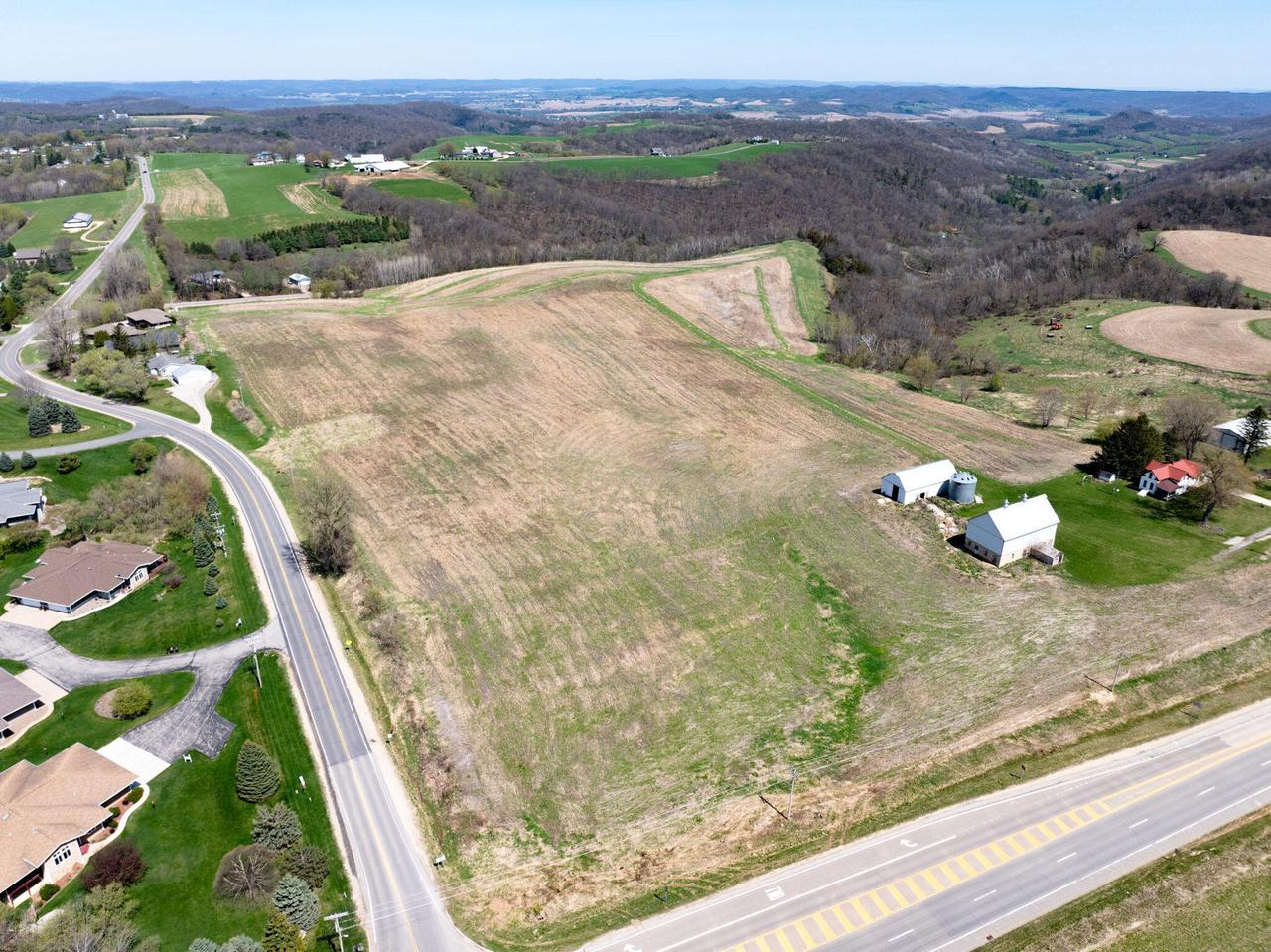 Lot 14 FEATHERSTONE RISE
