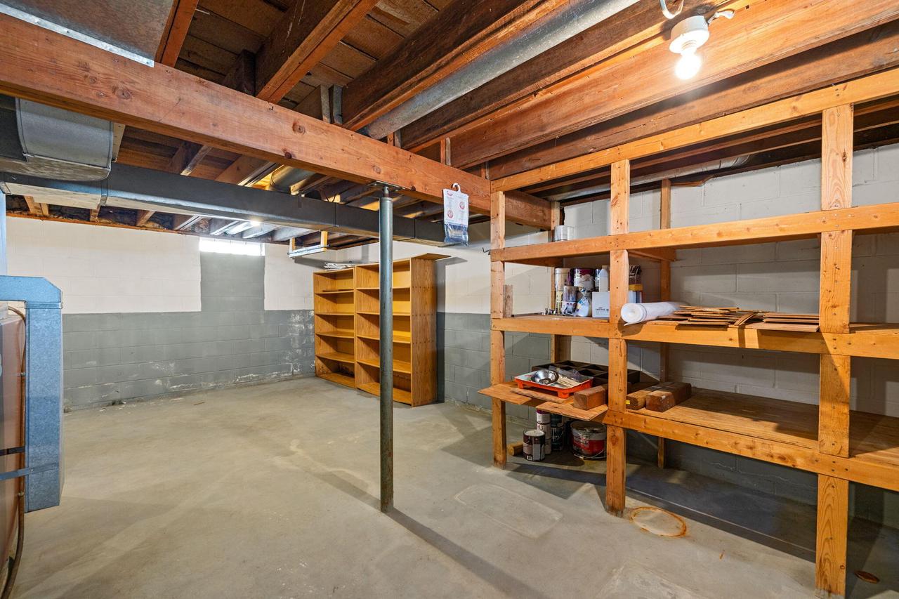 1215 Bangor STREET
