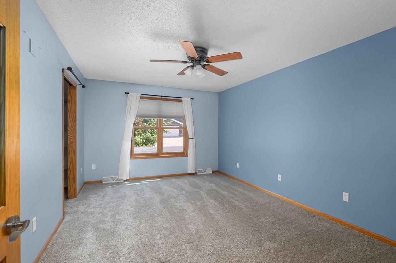 603 Knollwood DRIVE