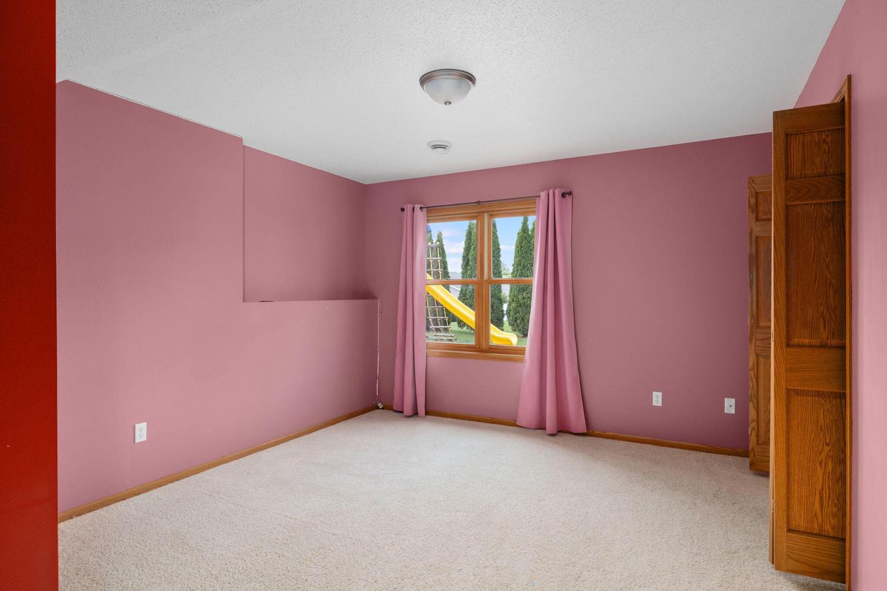603 Knollwood DRIVE