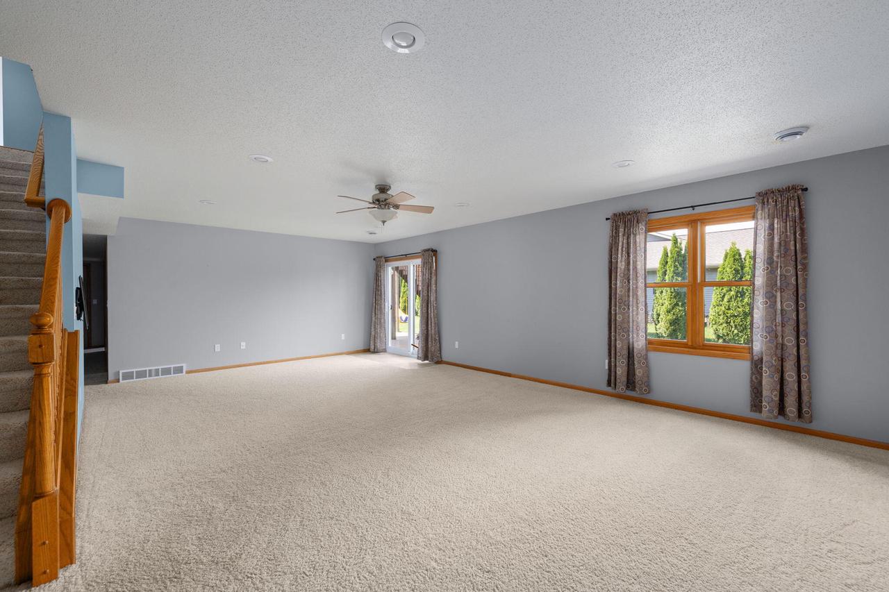 603 Knollwood DRIVE