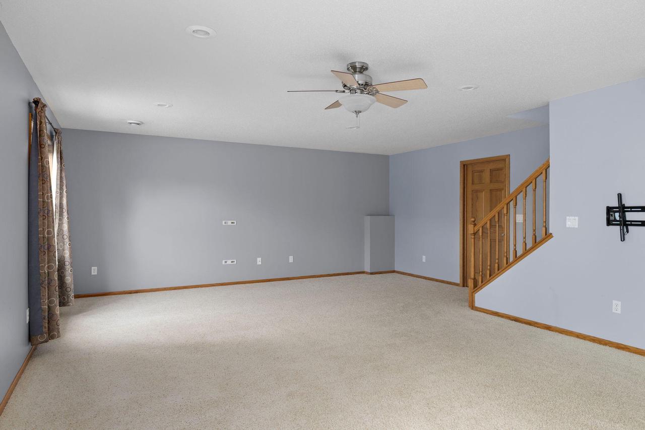 603 Knollwood DRIVE