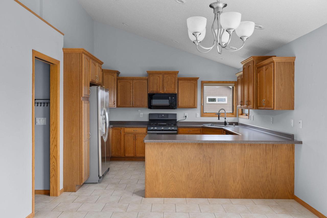 603 Knollwood DRIVE