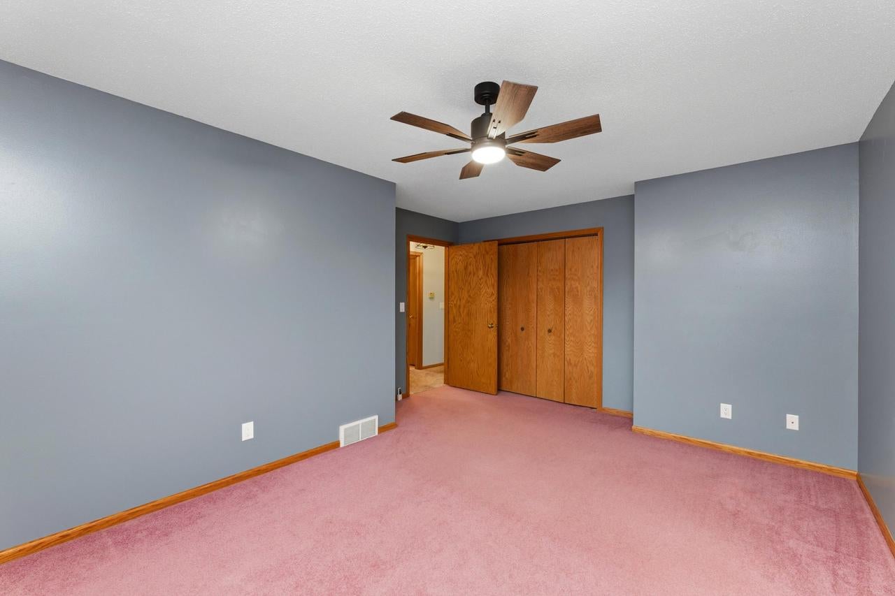 430 Lee DRIVE