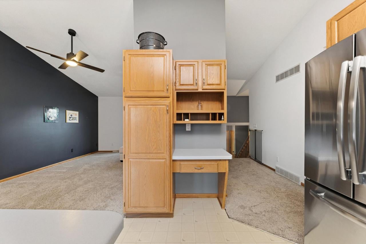 430 Lee DRIVE