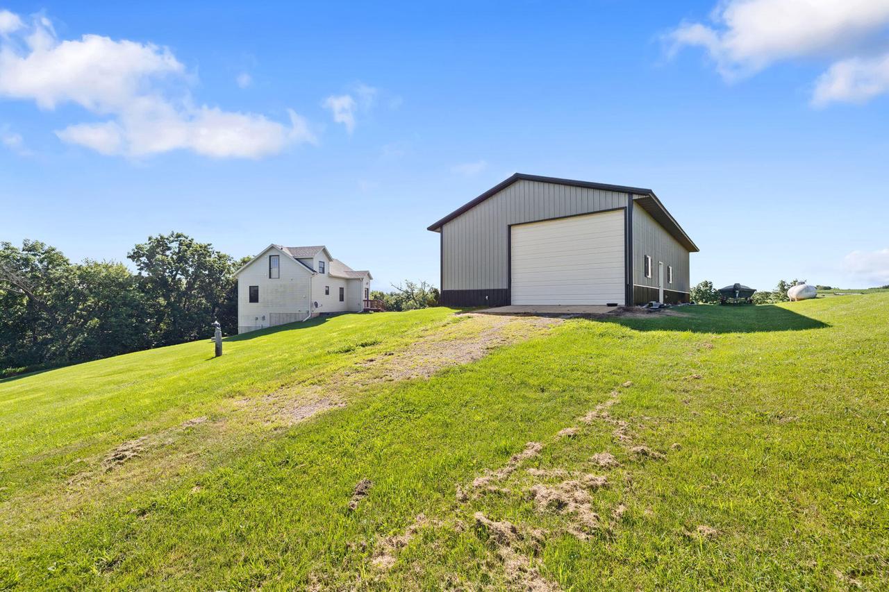 13348 Hillside ROAD
