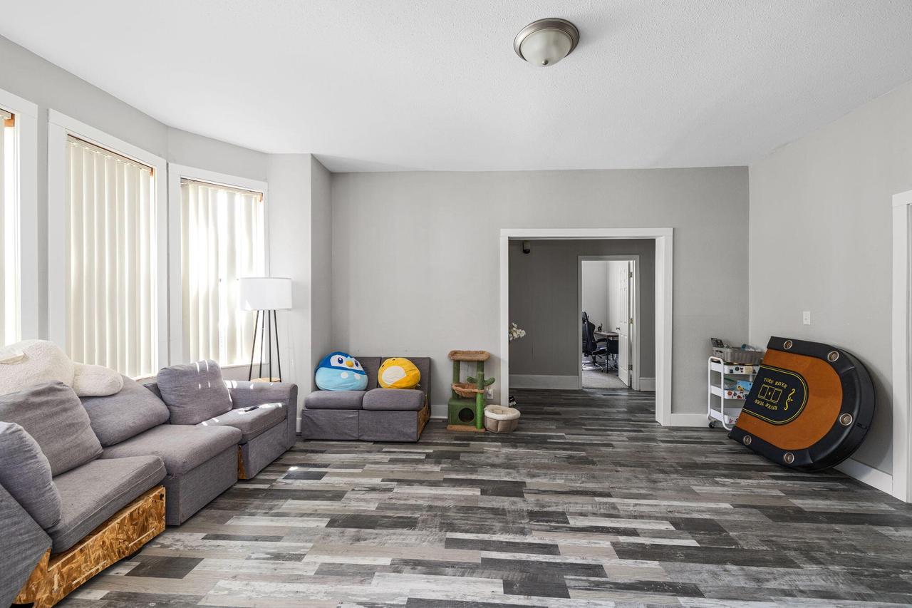 1016 8th STREET S S 1018