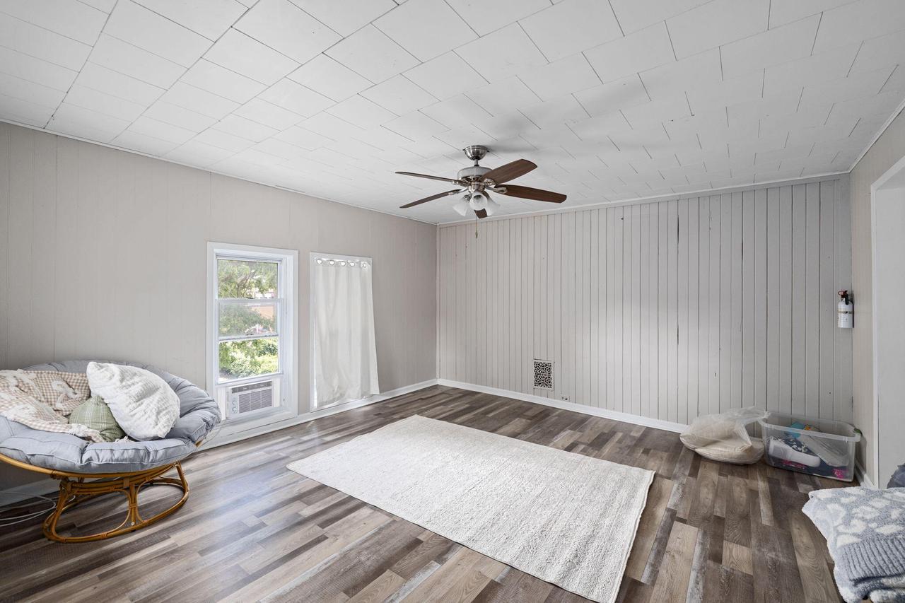 1016 8th STREET S S 1018