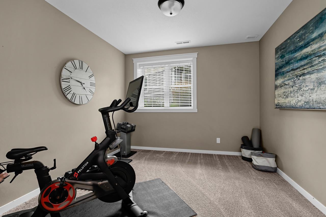 2380 Cobblestone COVE